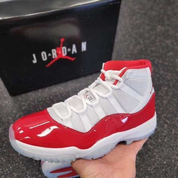 Jordan 11 “Cherry” Varsity Red CT8012-116 - Picture 8 of 8